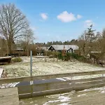 4 Bedroom Beautiful In