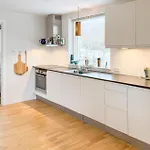 4 Bedroom Beautiful In