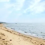 Дом отдыха 4 Bedroom Beautiful In *