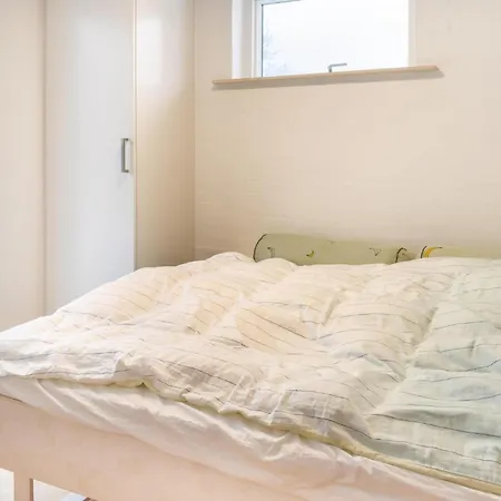 4 Bedroom Beautiful In
